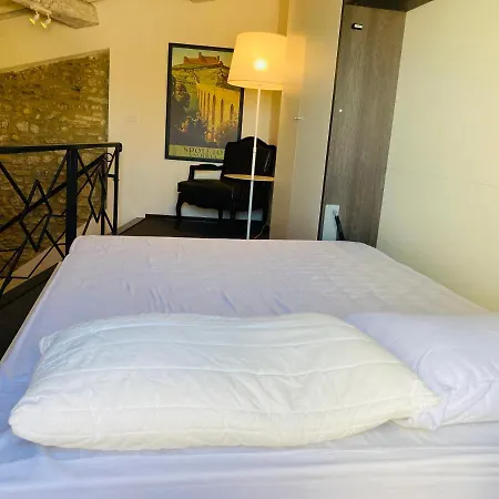 Apartment Historic Center Of Spoleto/terrace With Fantastic Views/car Unneccesary *